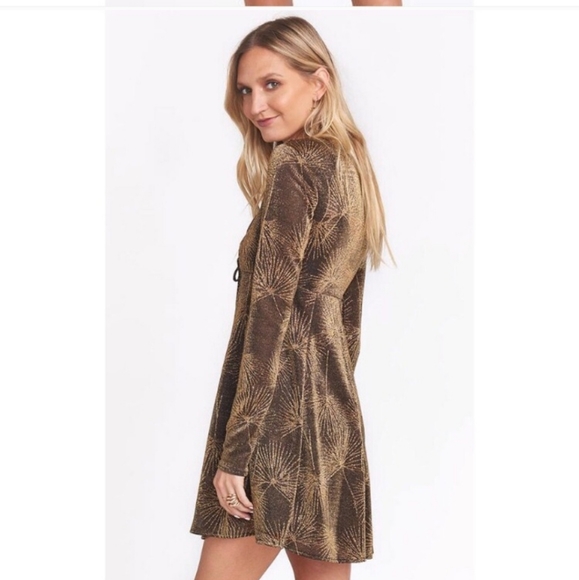 NWT Show Me Your Mumu Dominique Gold Shimmer Long Sleeve Babydoll Mini Dress XL - Picture 2 of 10